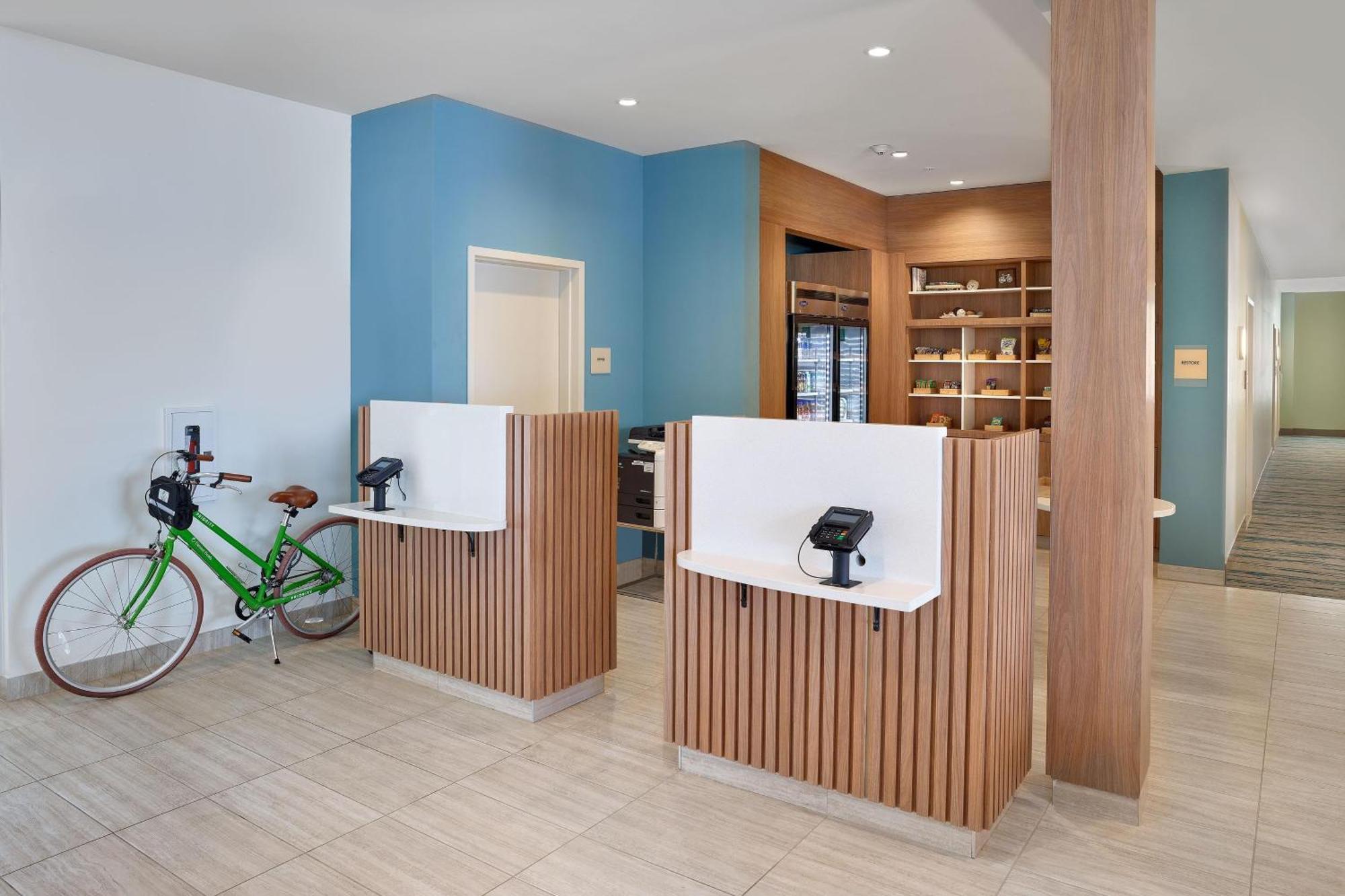 Element Edmonton West Hotel Екстериор снимка