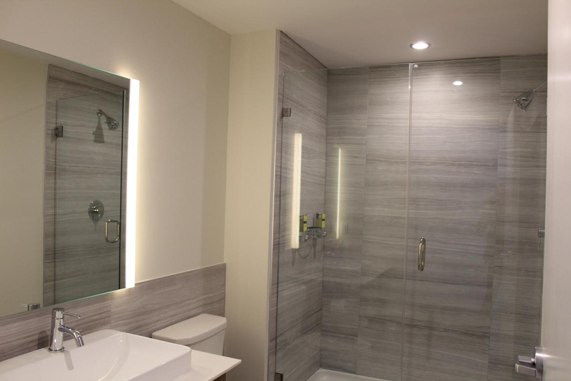 Element Edmonton West Hotel Екстериор снимка