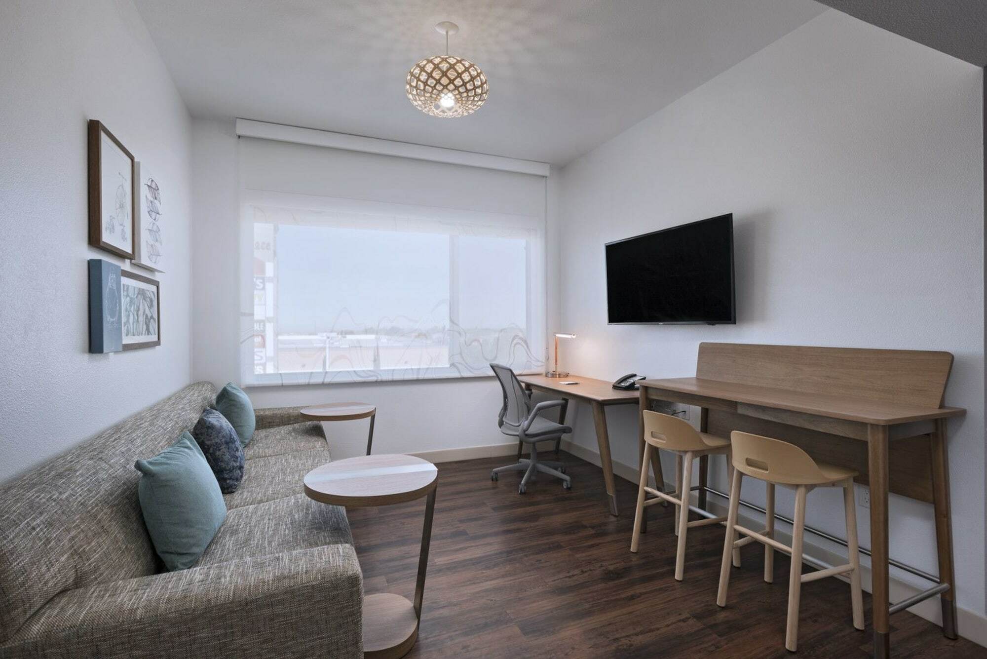 Element Edmonton West Hotel Екстериор снимка
